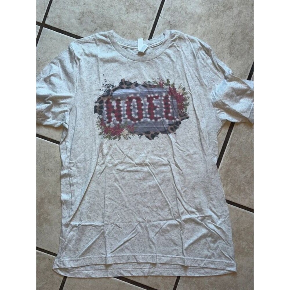 Women’s Christmas NOEL Shirt Size Large